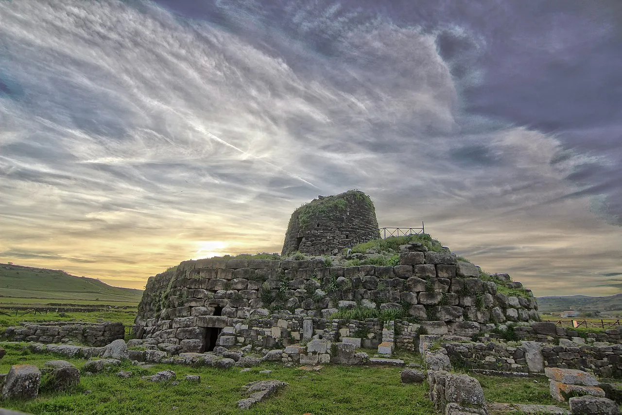 Nuraghe Santu Antine sardegna